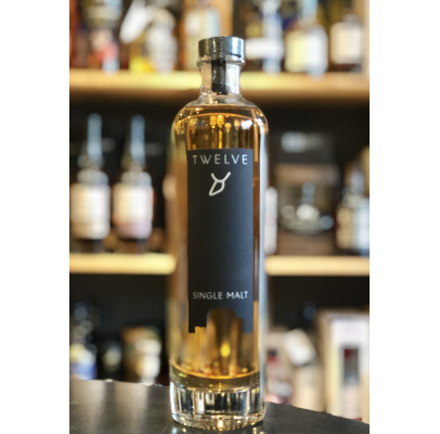 WHISKY TWELVE - SINGLE MALT - BASALTE